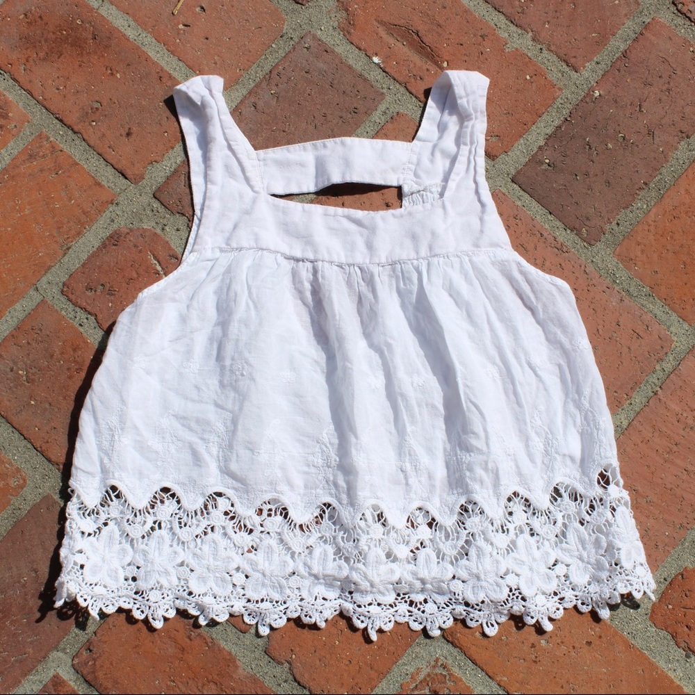 White lace tank